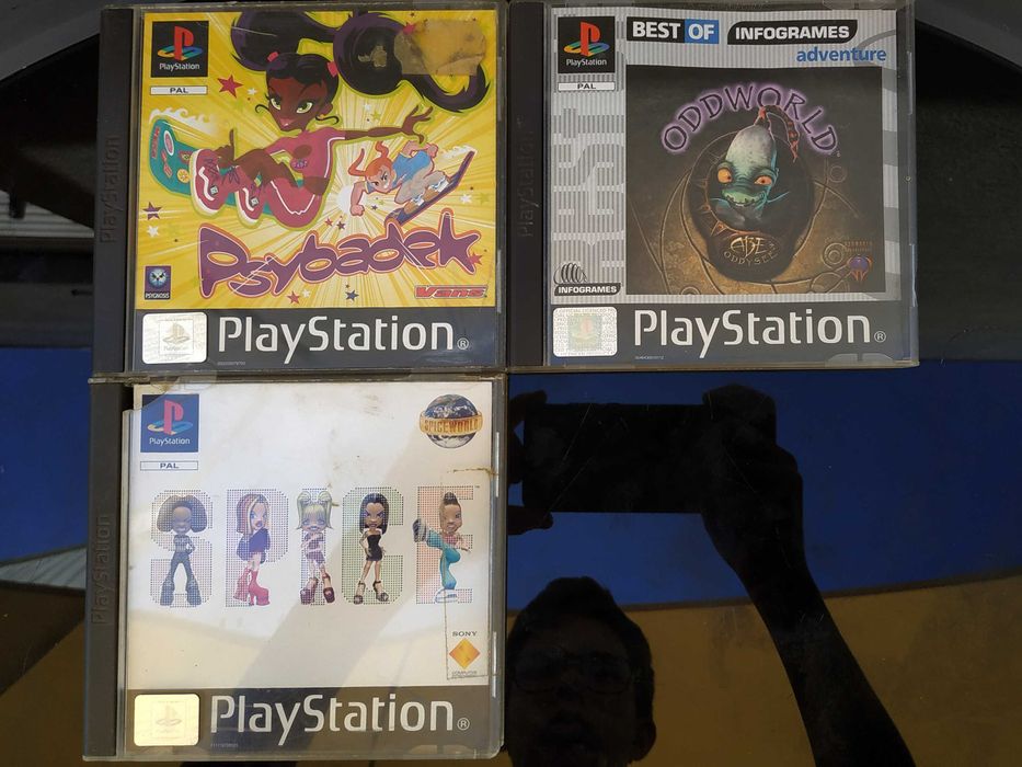 Sony PS2+comandos+acessórios+jogos- Troca aceitável na descrição