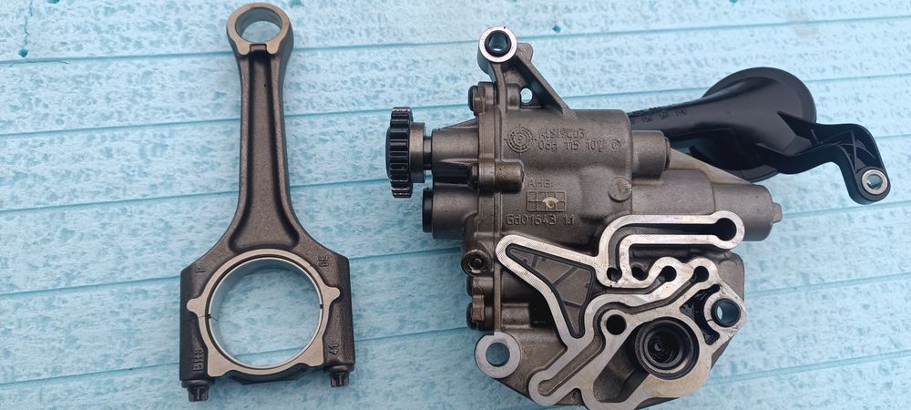 Колінвал, шатун, масляний насос