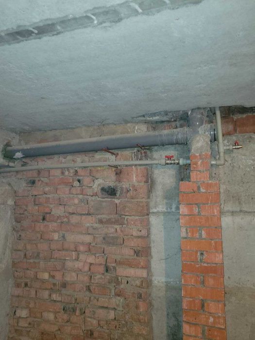 Продам підвальне приміщення вул. Вишневського_M