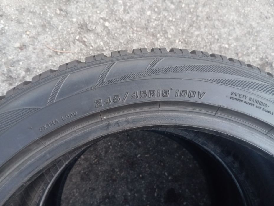 2szt zima  Falken eurowinter 245/45/18 100V XL  guma 8mm
