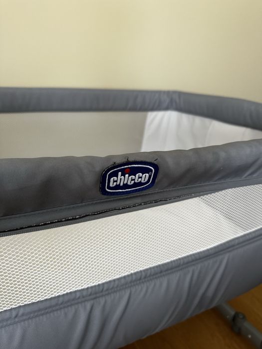 Next to me Essential