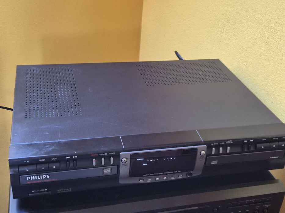 Nagrywarka CD Philips CDR 765