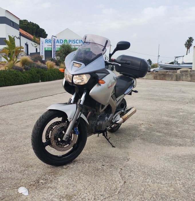 Yamaha TDM 900, Ano 02, Muito bom estado!