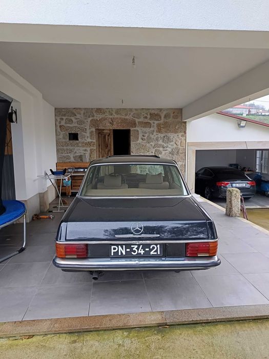 Carro antigo Mercedez