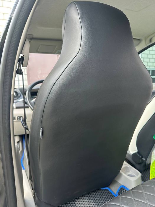 Чохли на Renault Zoe Зое Зоя