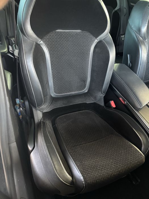 Renault Megane 1.2 TCE EDC Caixa Automatica