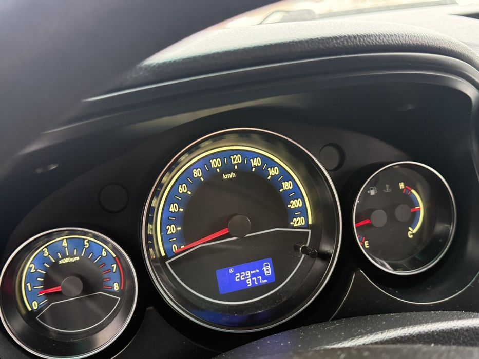 Продам автомобіль газ бензин