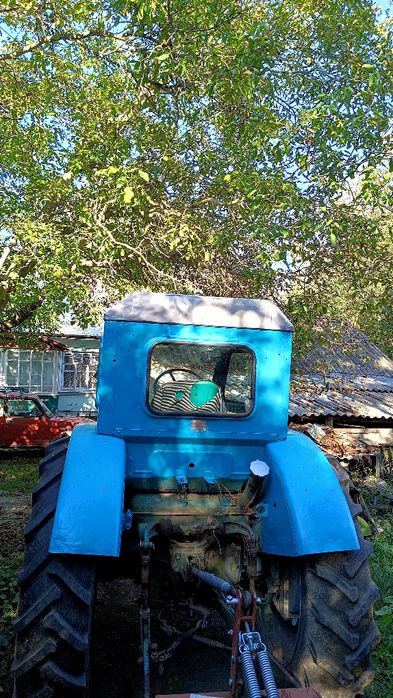 Доглянутий трактор Т - 40