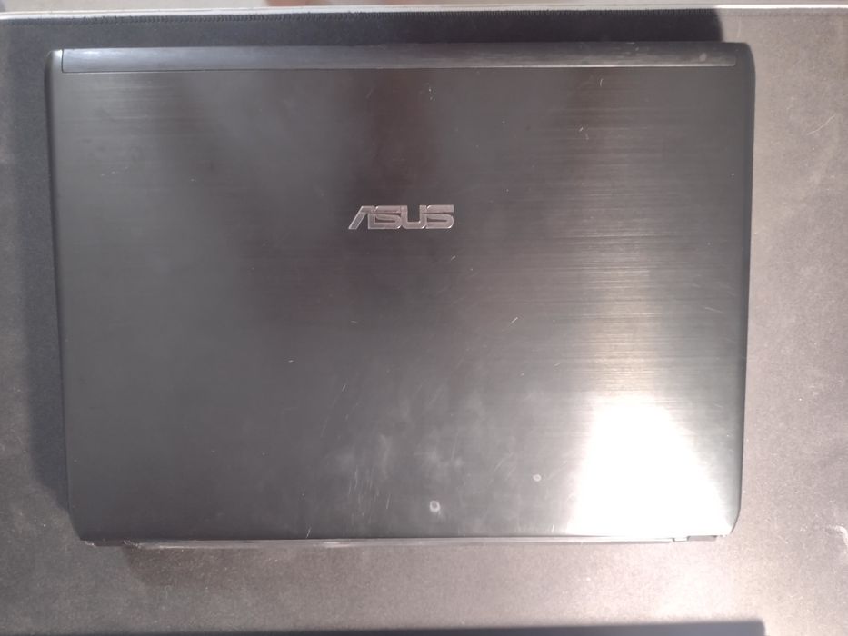 Laptop Asus + akcesoria
