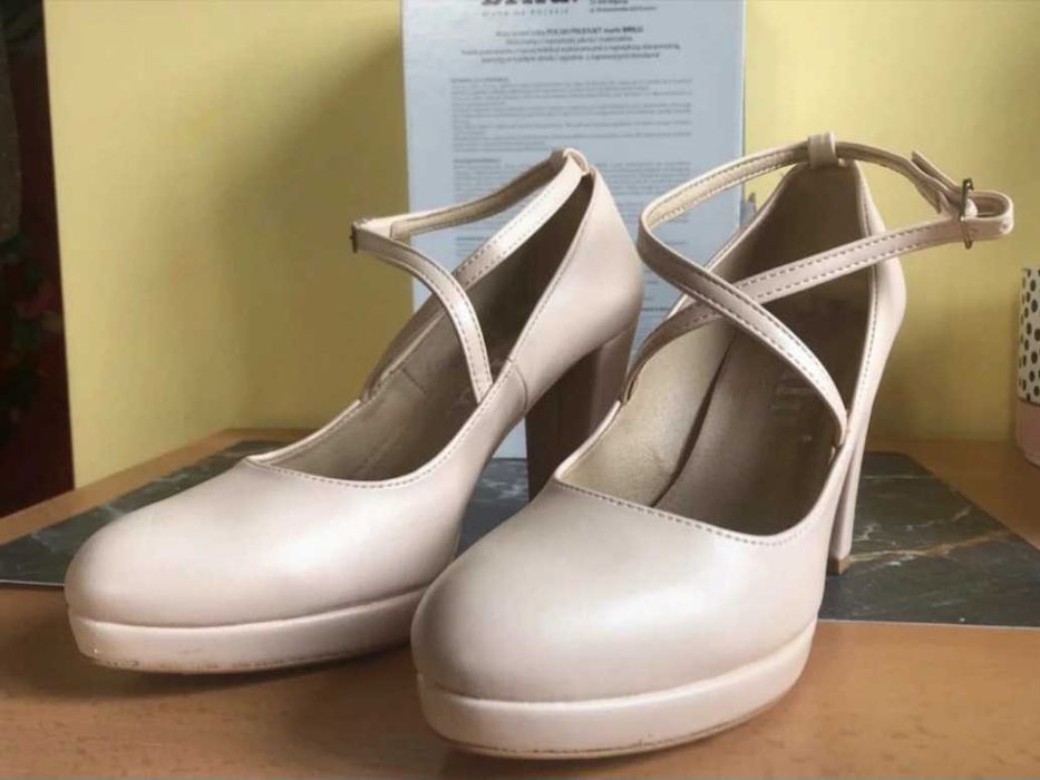 ślubne botki , czólenka damskie , kremowe Brilu