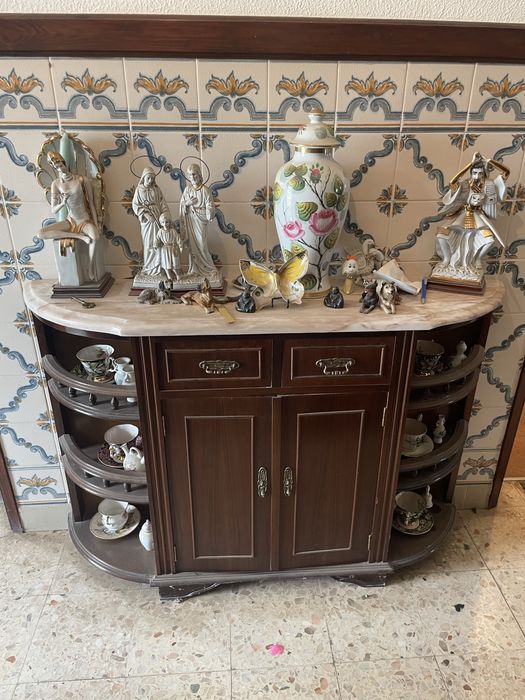 Sapateira com Tampo em Marmore