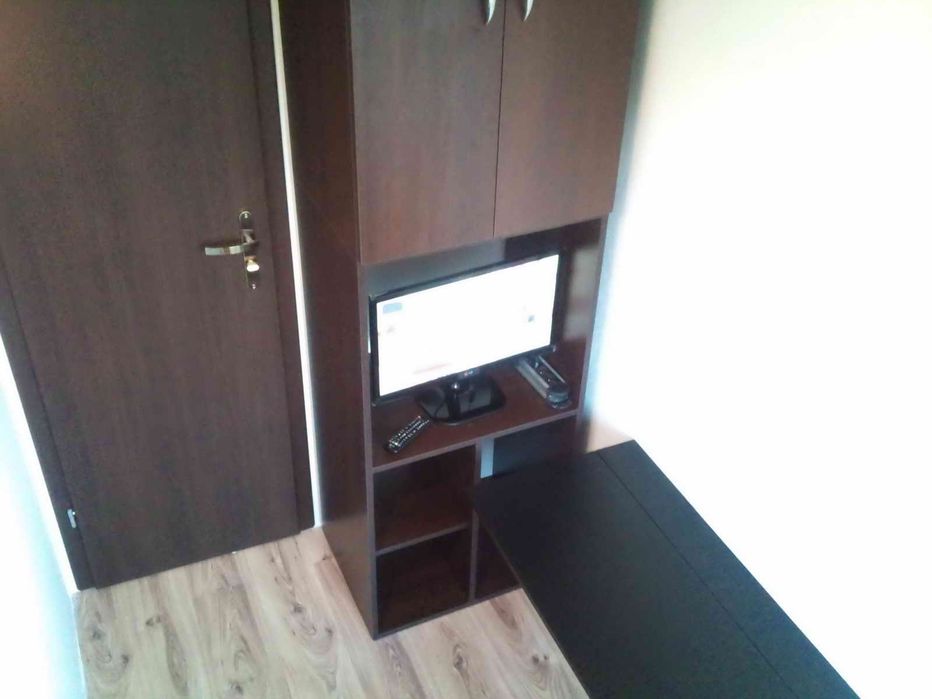 [ul. Rojna 32] - Pokój (1os) + 27" TV + WiFi  [Kaucja 300 PLN]