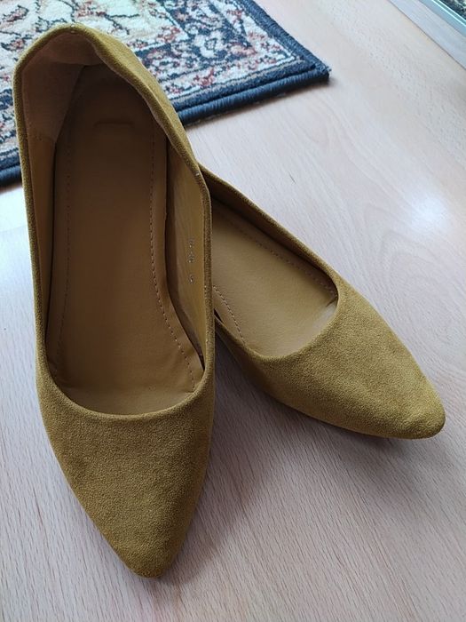 Baleriny zamszowe 38