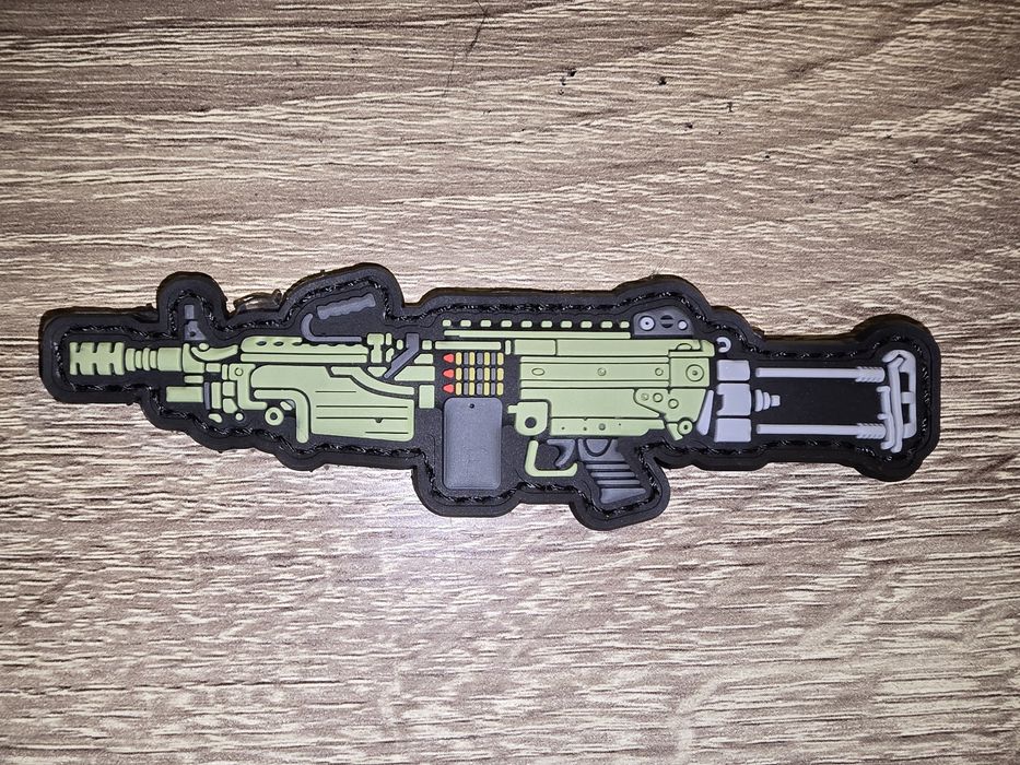 Naszywka 3D PVC M249 SAW Karabin Maszynowy Morale Patch Rzep Tactical ASG