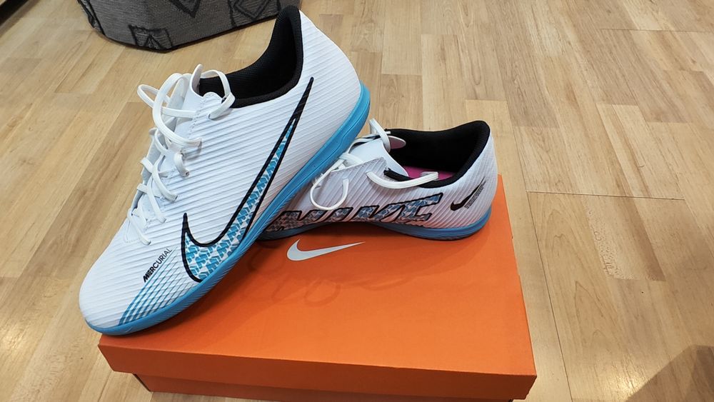 Nike Mercurial Vapor 15 Club IC | r.44 | jak nowe | halówki