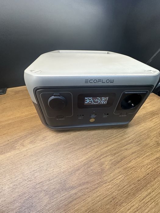 Зарядна станція ecoflow river 2