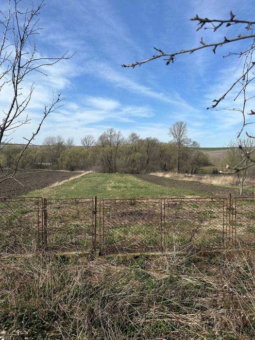 Продається будинок в с. Устя