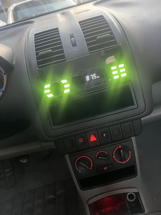 volkswagen lupo preto