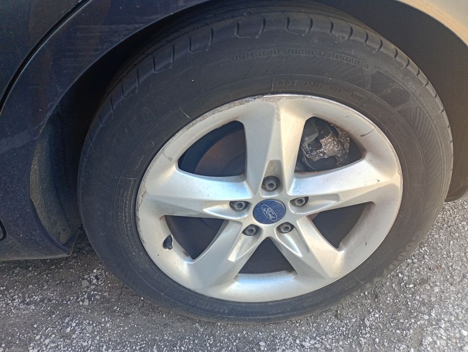 Troco, vendo 4 rodas 16 polegadas Ford focus