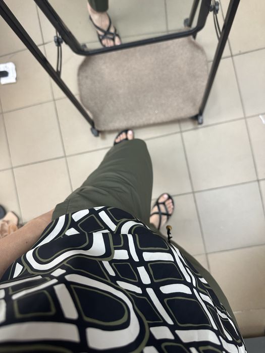 Комплект штани та блуза с легкої тканини