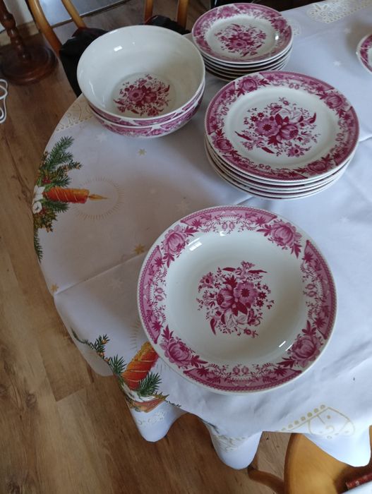 Serwis obiadowy na 6 osob