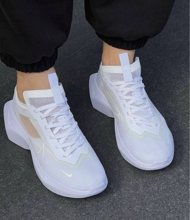 Продам Кроссовки Nike Vista Lite White