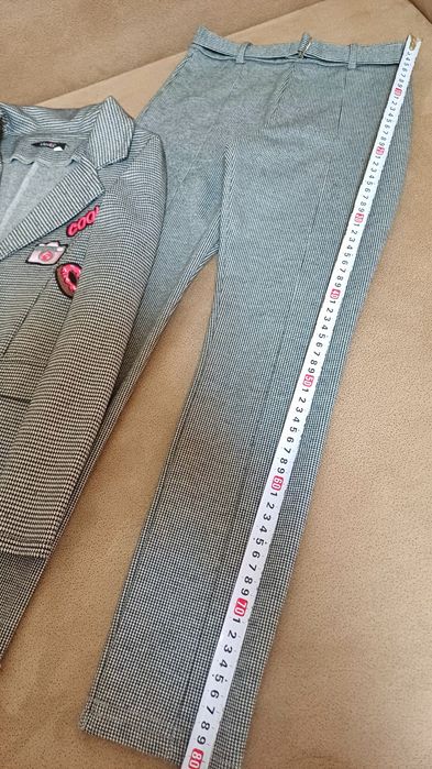 Шкільний костюм, стильний костюм для дівчинки