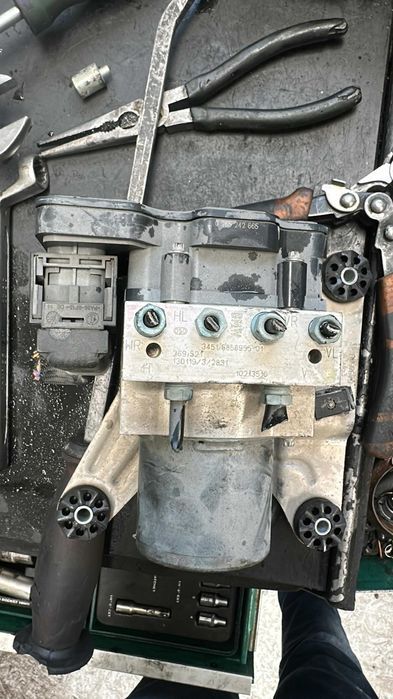 Bomba abs BMW F10/F11