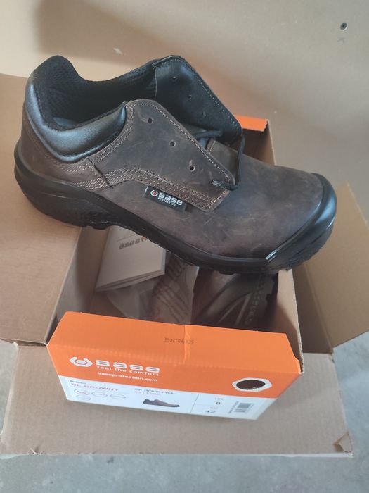 Buty robocze Base (nowe) nr 42