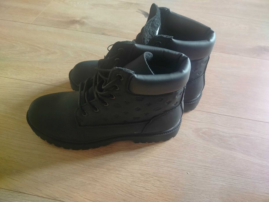 Nowe buty za kostkę trekkingowe 45 new yorker wiązane jesienne zimowe