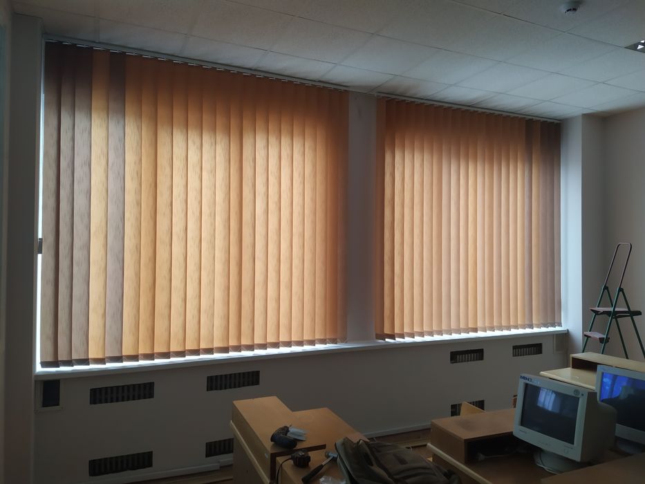 регулювання та ремонт  металопластикових вікон ,сітки, тканеві ролетки