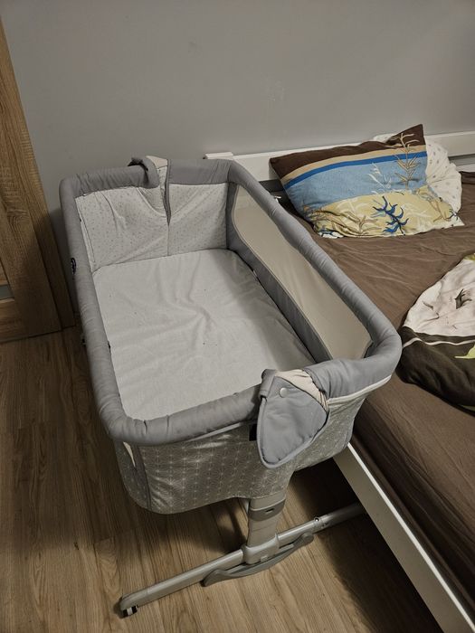 Łóżeczko dziecięce Chicco next2me