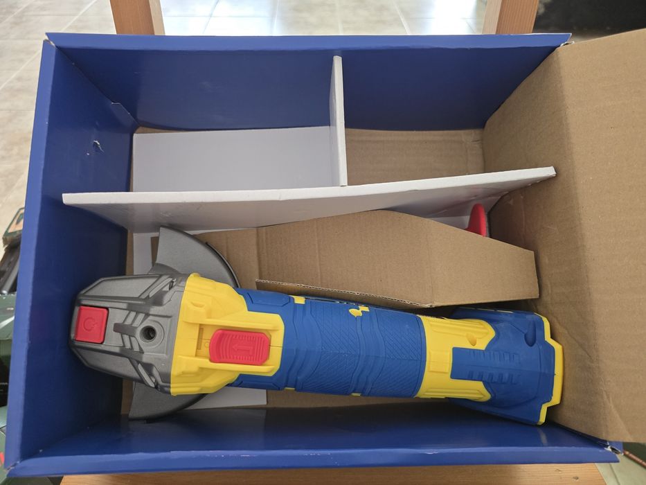 Retificadora 20v parkside