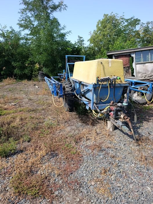 Продам причеп зил