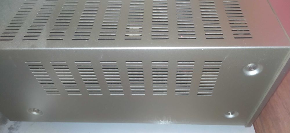 Amplituner Marantz SR-6006