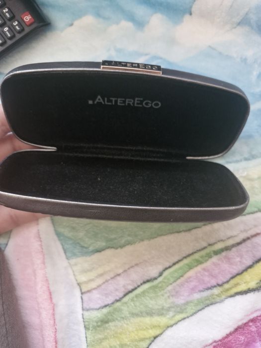 Etui do okularow szare/ srebrne