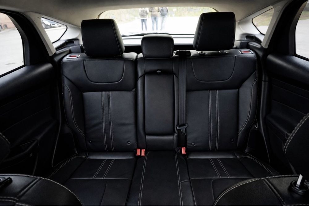 Ford Focus SE  2014 модельний рік
