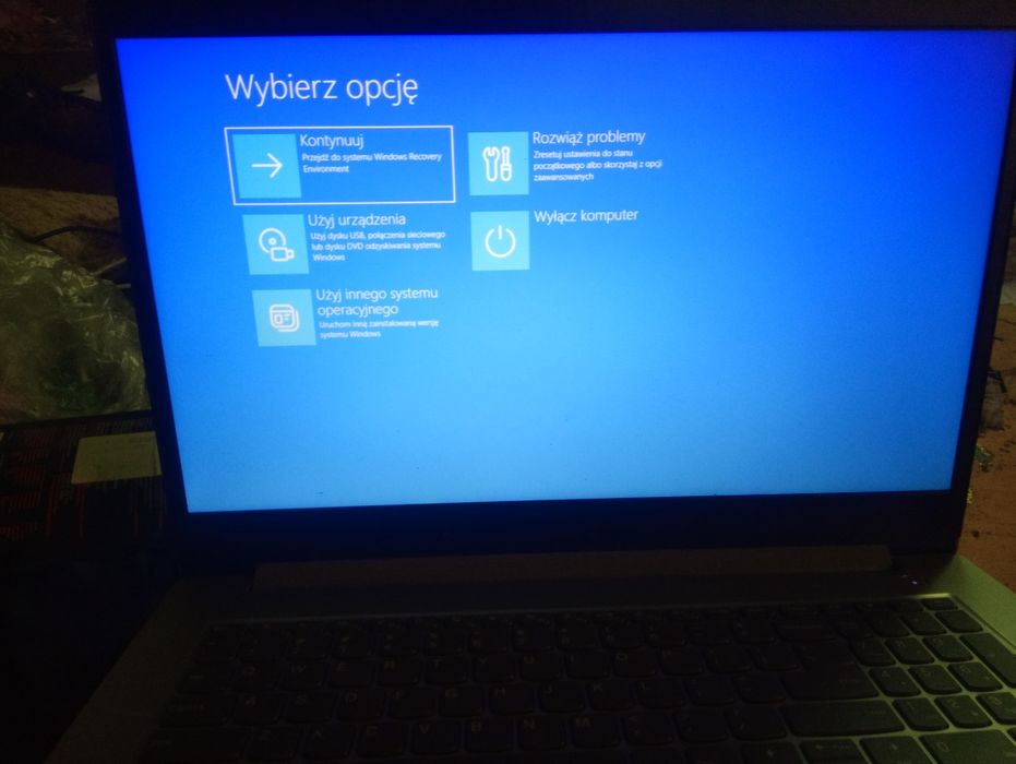 Laptop Lenovo Ideapad 3 uszkodzony. Odbiór osobisty.