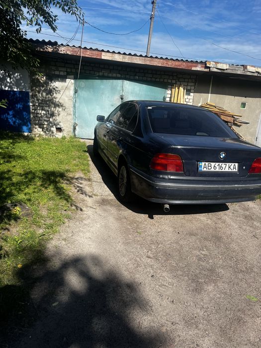 Продам BMW e39 2.5