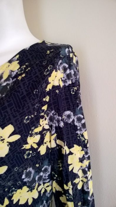Sukienka Marks&Spencer, czarna w żółte kwiaty