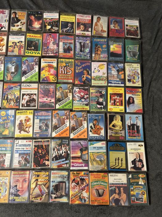 Kasety audio wyprzedaż muzyka różna disco pop rock hevy metal weselne
