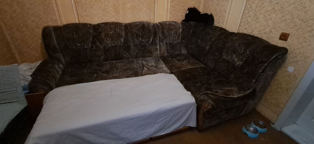 Мякий куток у вітальню