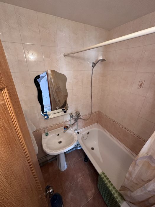 Продам квартиру в пгт Сергеевка