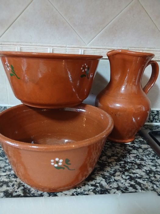 Peças em barro em perfeitas condições