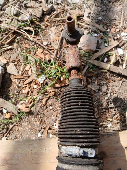 Рейка рульова Audi A6C5 2,5d мех