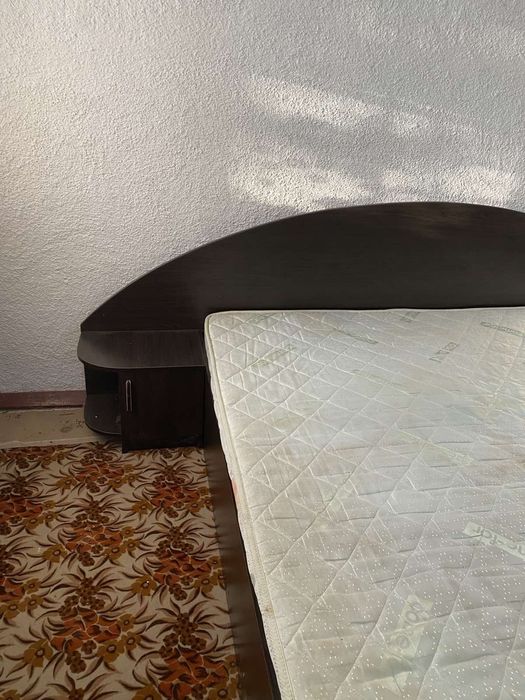 Продам ліжко 200×220