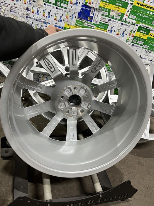 DL308 Оригінал ідеал литі диски audi r19 5/112 7,5j et38 VW Tiguan
