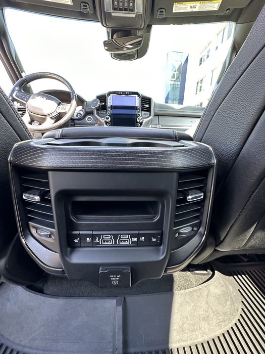 Dodge Ram 1500 Limited
