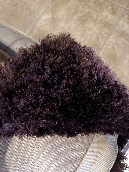 Tapete castanho (5,90 x 3,17 m)