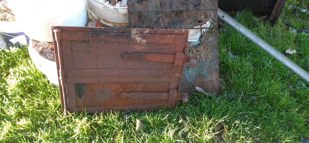 Drzwi do pieca kaflowego